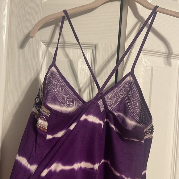 Express tank in purple and white tie dye with embellishments size XS NWOT - Picture 4 of 7